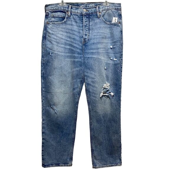 NWT Old Navy Curvy Extra High-Waisted Sky-Hi Button Fly Straight Jeans Size 14 - Picture 1 of 7